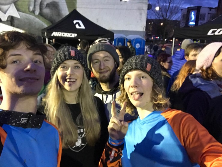 McmNWbhJRf2IcOiobXymrQ